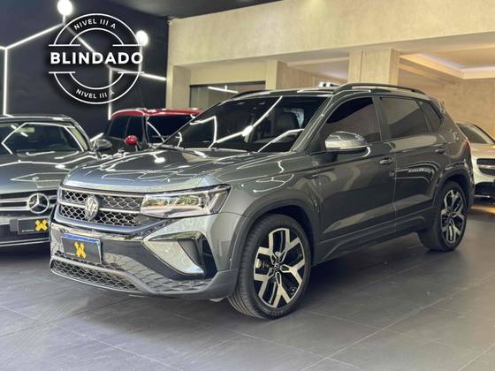 VOLKSWAGEN TAOS 1.4 250 TSI TOTAL FLEX HIGHLINE AUTOMÁTICO